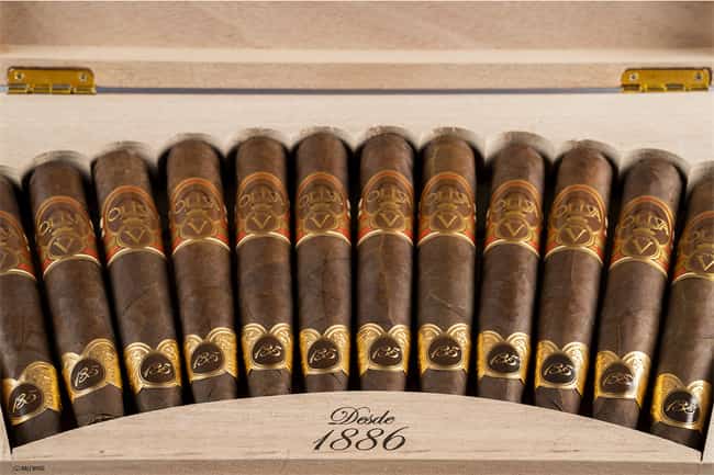 1. oliva serie v 135th anniversary edicion limitada perfecto