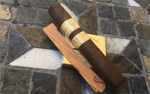 avis rocky patel decade