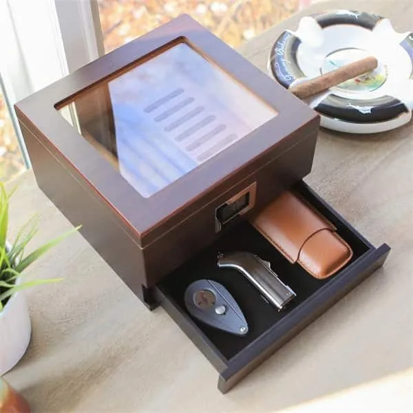 Case Elegance Renzo Humidor: 2024 Review-2 Case Elegance Renzo Humidor : Avis 2024-2