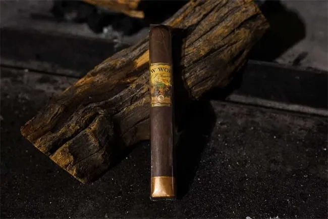 avis aj fernandez new world dorado 9