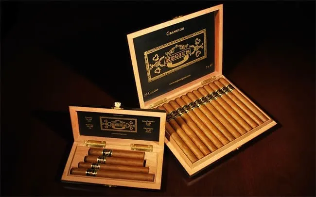 4. Regius Double Corona Cigar