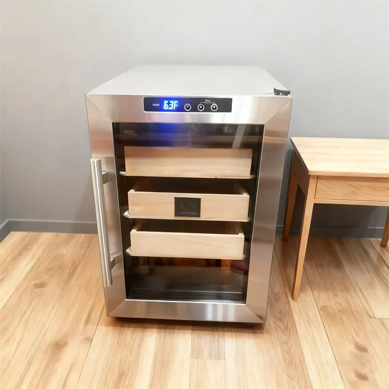 3.Clevelander-Electric-Humidor-1