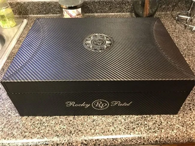 humidor Nero Rocky Patel