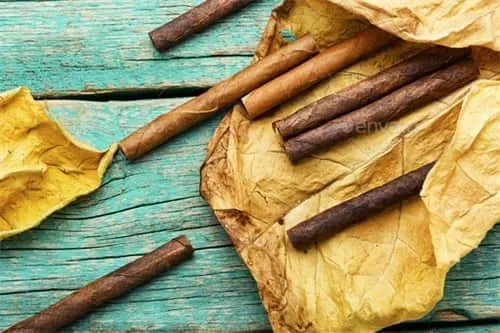 How to Tell If a Cigar is Dry or Too Moist-8 Comment savoir si un cigare est trop sec ou trop humide-8