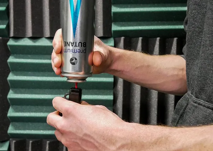 rechargez votre briquet torche Djeep en quelques minutes