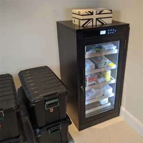 Redford Lite Electric Cabinet Humidor: 2024 Review-9 Redford Lite Electric Cabinet Humidor : Test & Avis 2024-9
