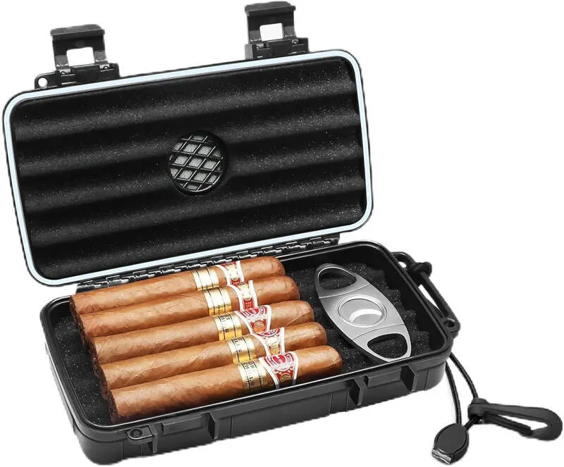 9. Flauno Cave à cigares de voyage