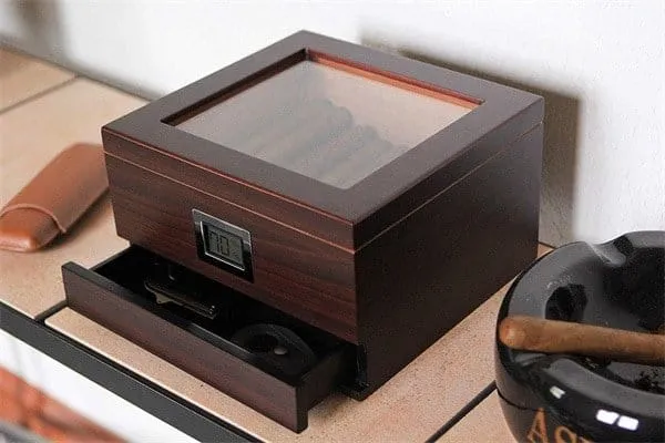 Case Elegance Renzo Humidor: 2024 Review-6 Case Elegance Renzo Humidor : Avis 2024-6